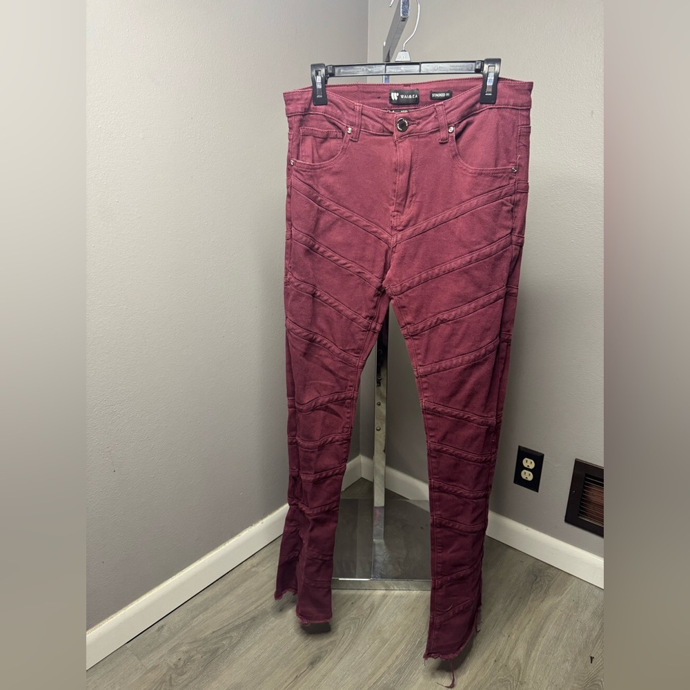 Red Skinny Jeans flair at bottem